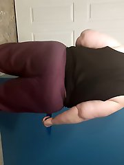 Blonde older lady is playing with her vagina