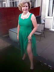 Dame wants to blowjob the male